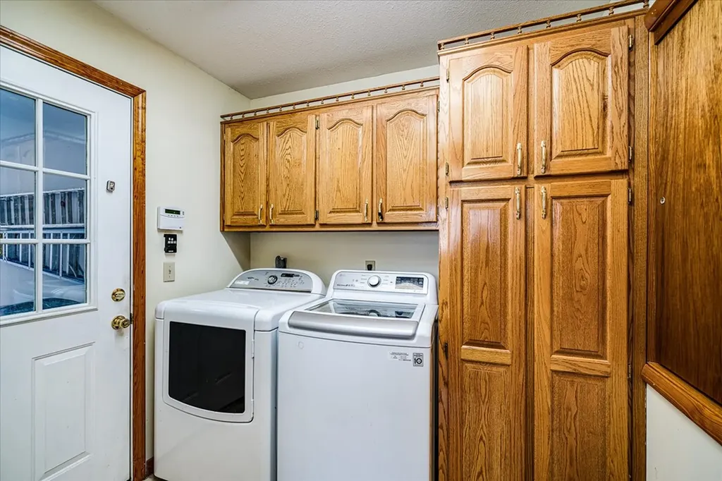 8631 Monterey Highway Monterey TN 38574-3205