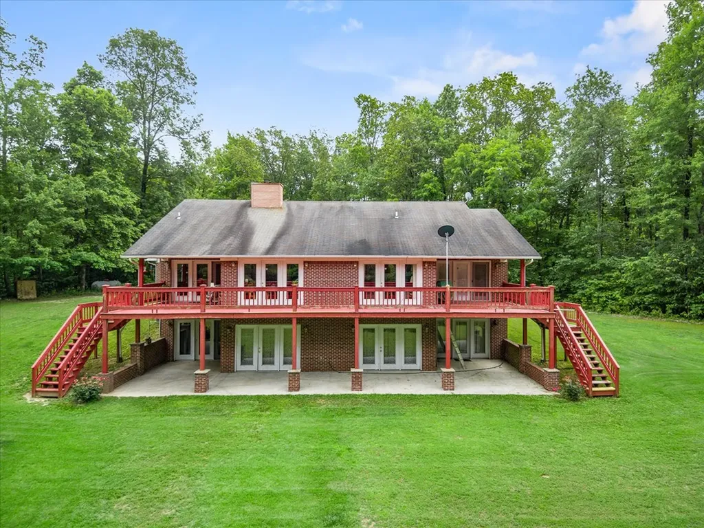 8631 Monterey Highway Monterey TN 38574-3205