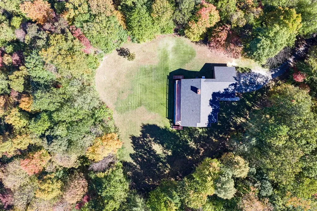 8631 Monterey Highway Monterey TN 38574-3205