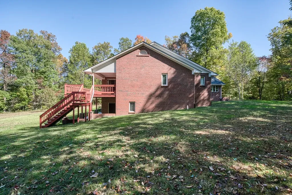 8631 Monterey Highway Monterey TN 38574-3205