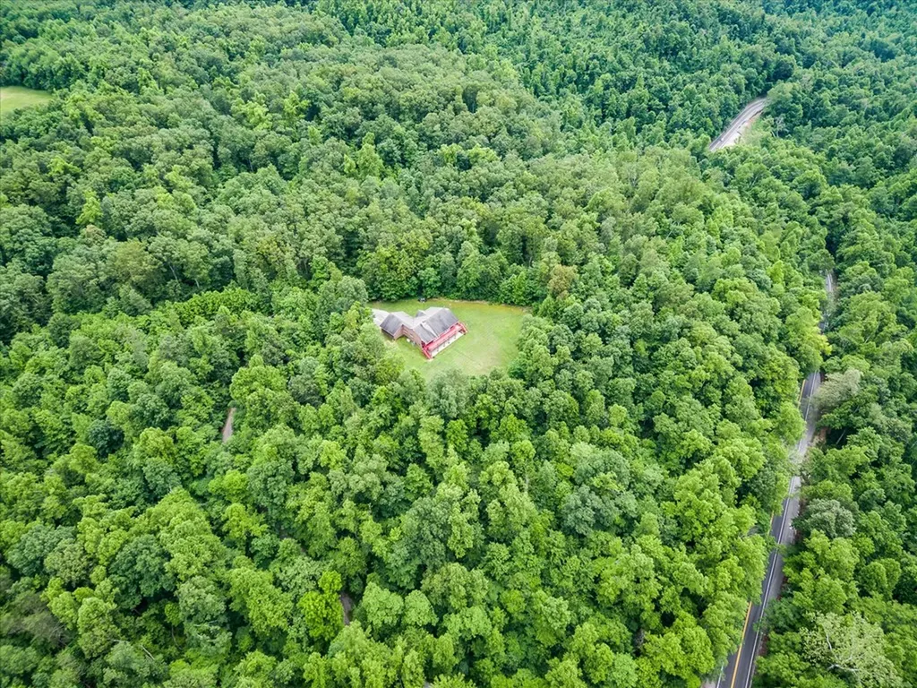 8631 Monterey Highway Monterey TN 38574-3205