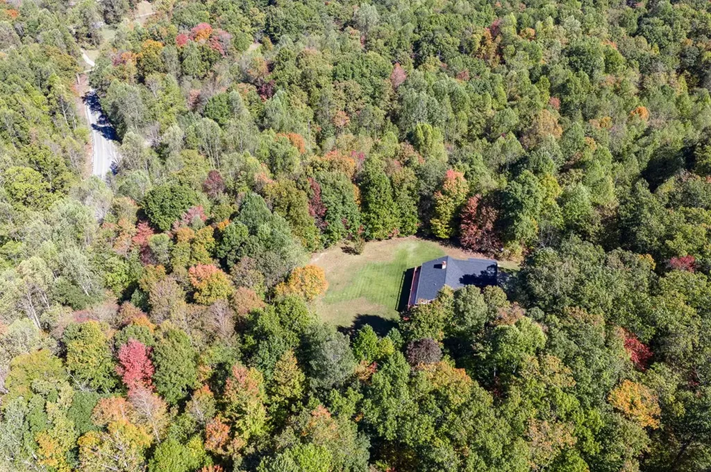 8631 Monterey Highway Monterey TN 38574-3205