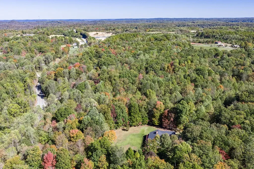 8631 Monterey Highway Monterey TN 38574-3205