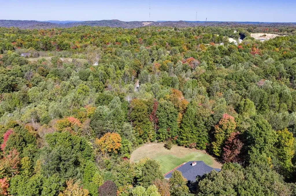 8631 Monterey Highway Monterey TN 38574-3205