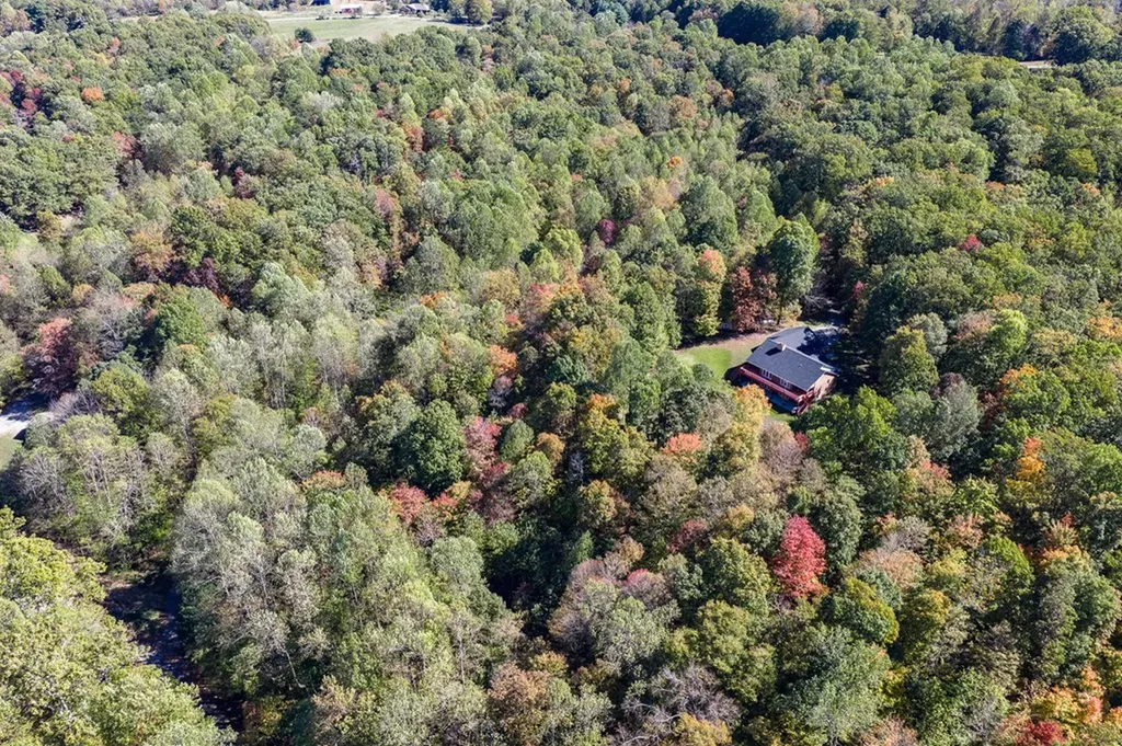 8631 Monterey Highway Monterey TN 38574-3205