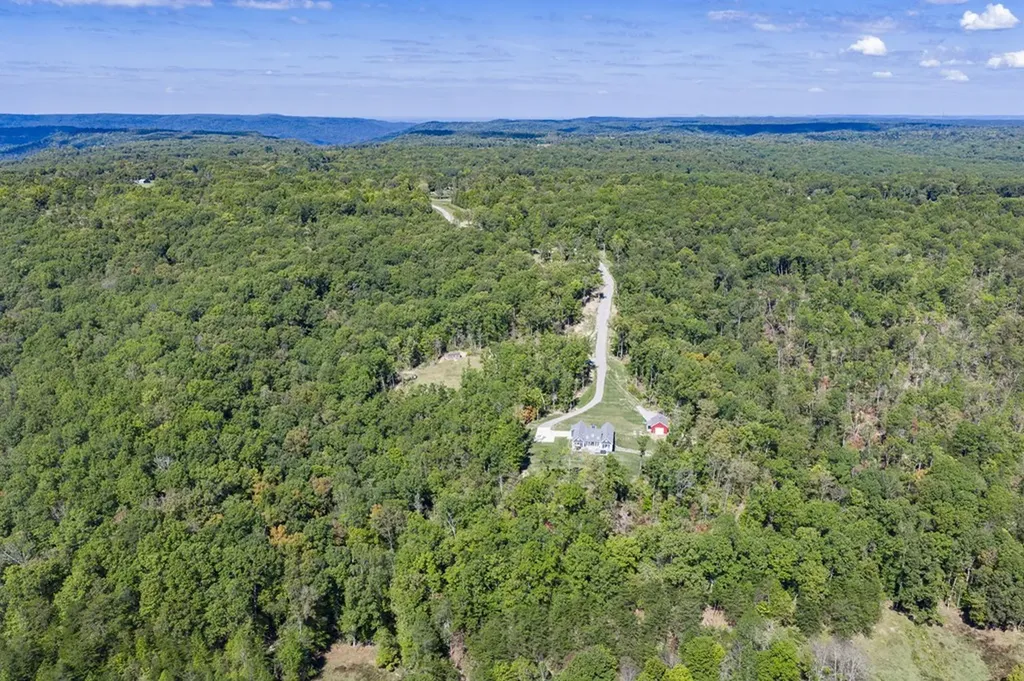 1499 Doe And Fawn Lane Crawford TN 38554