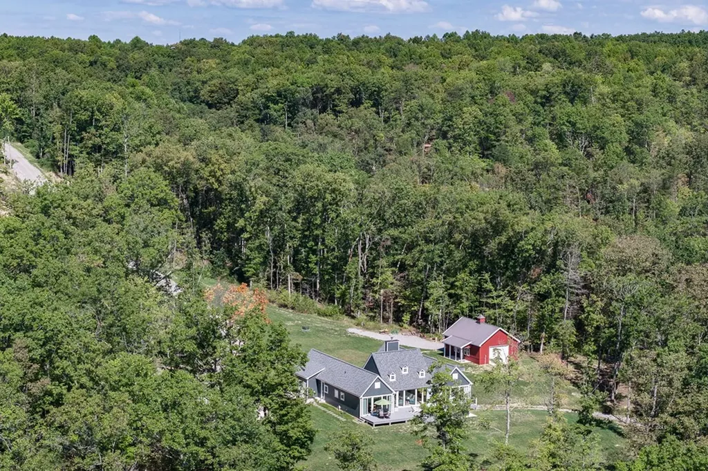 1499 Doe And Fawn Lane Crawford TN 38554