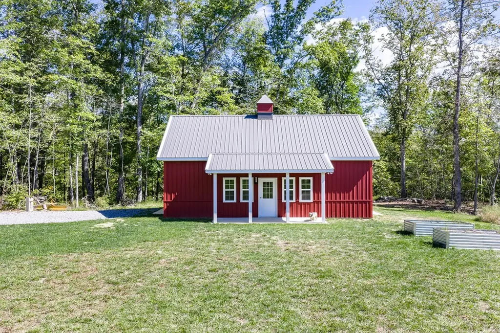 1499 Doe And Fawn Lane Crawford TN 38554