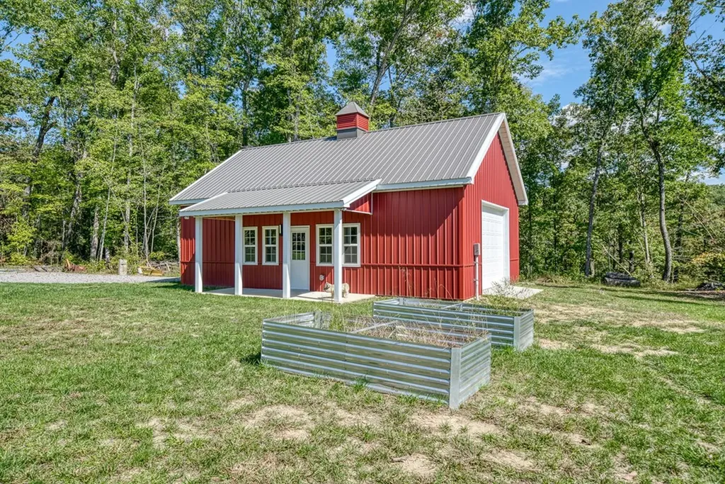 1499 Doe And Fawn Lane Crawford TN 38554