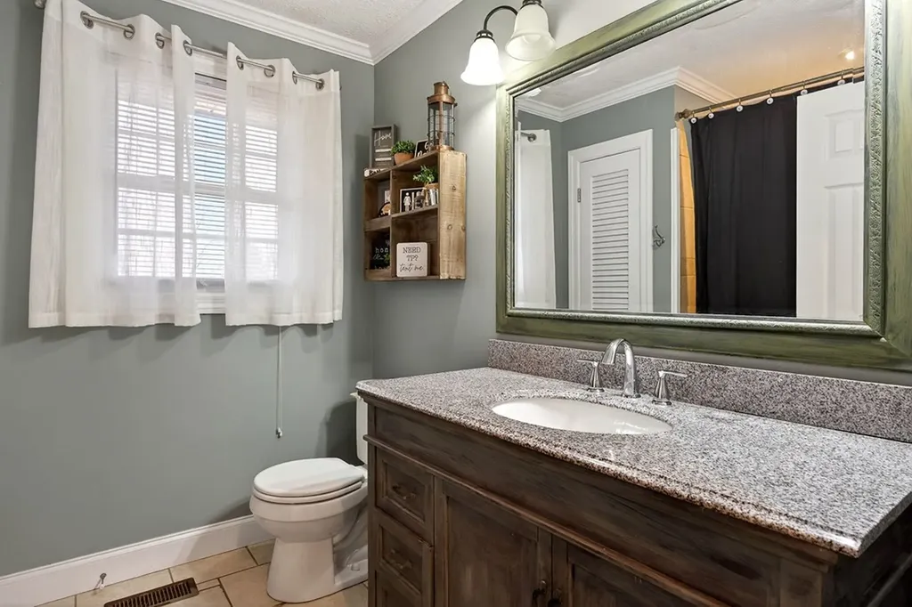 11640 Cookeville Boat Dock Road Baxter TN 38544