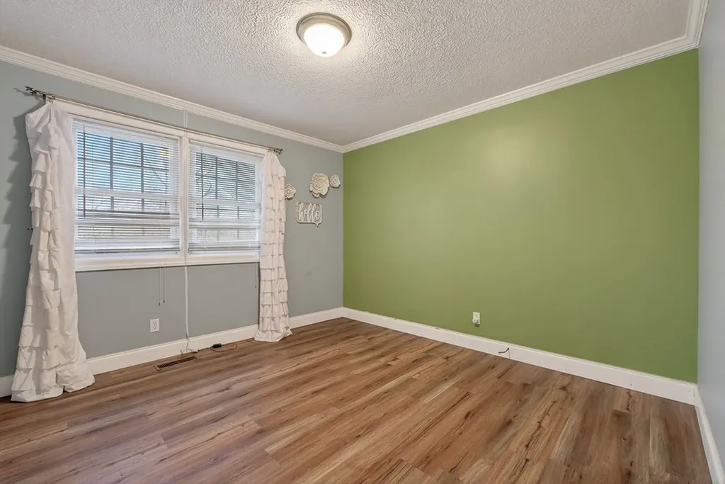 11640 Cookeville Boat Dock Road Baxter TN 38544