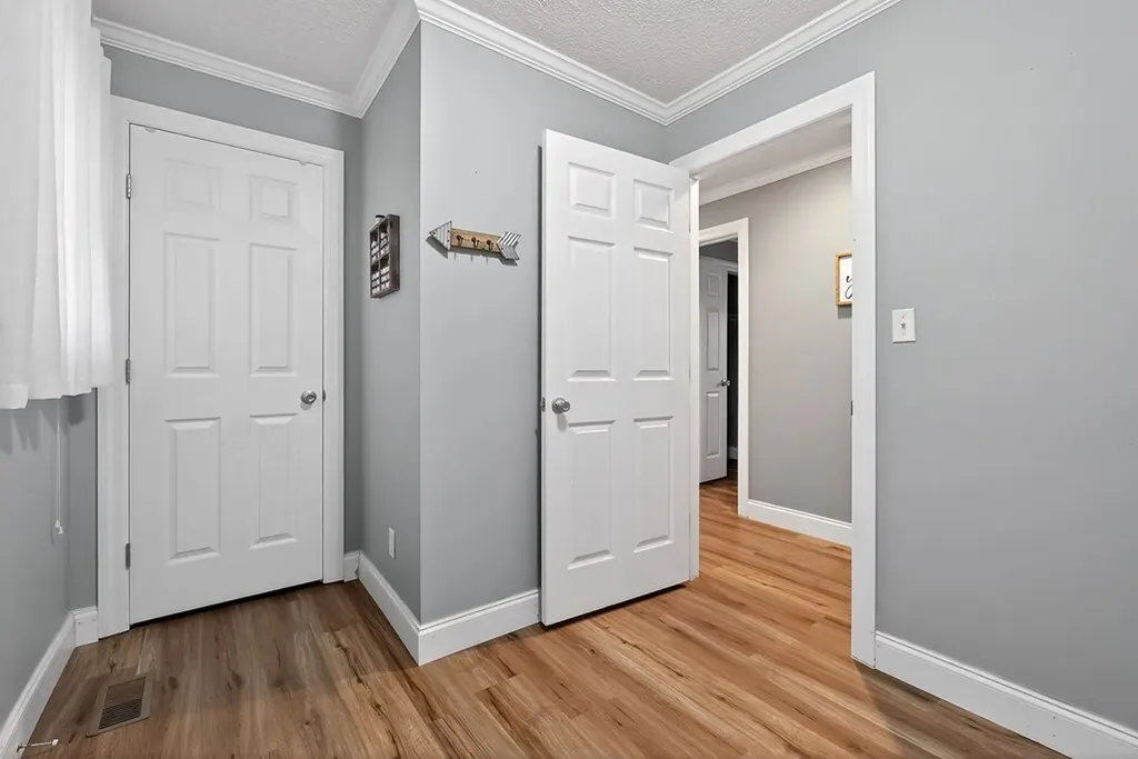 11640 Cookeville Boat Dock Road Baxter TN 38544