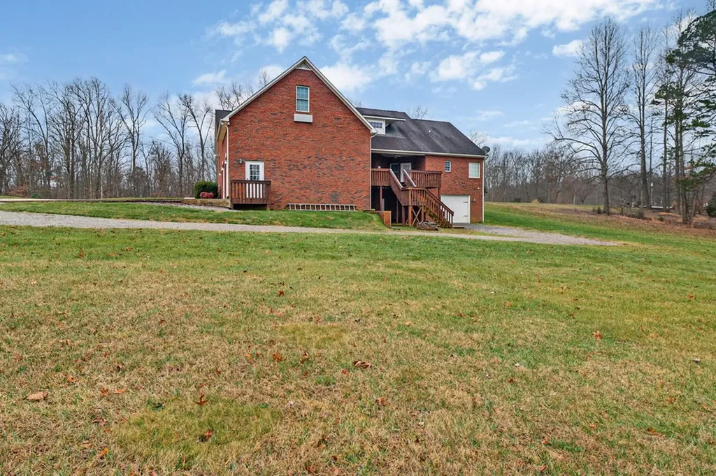5424 Wilder Road Grimsley TN 38565