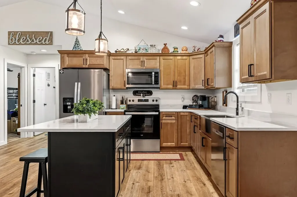 1004 North Spring Street Sparta TN 38583