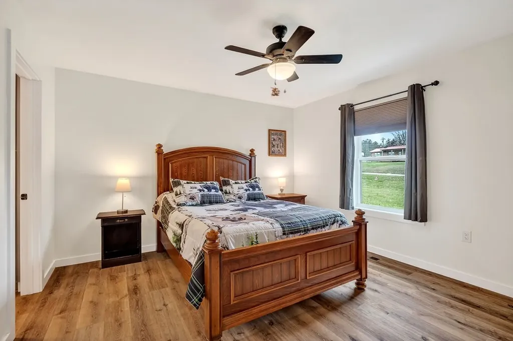 1004 North Spring Street Sparta TN 38583