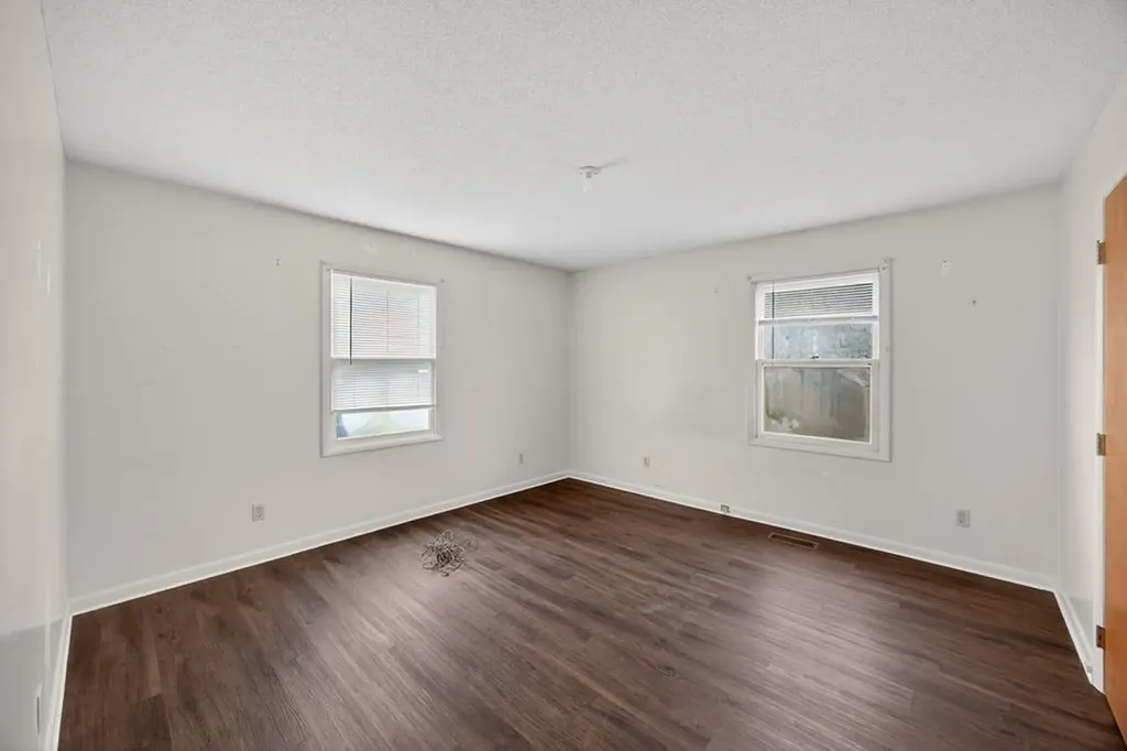 3614 Muddy Pond Road Monterey TN 38574