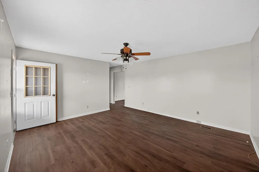 3614 Muddy Pond Road Monterey TN 38574