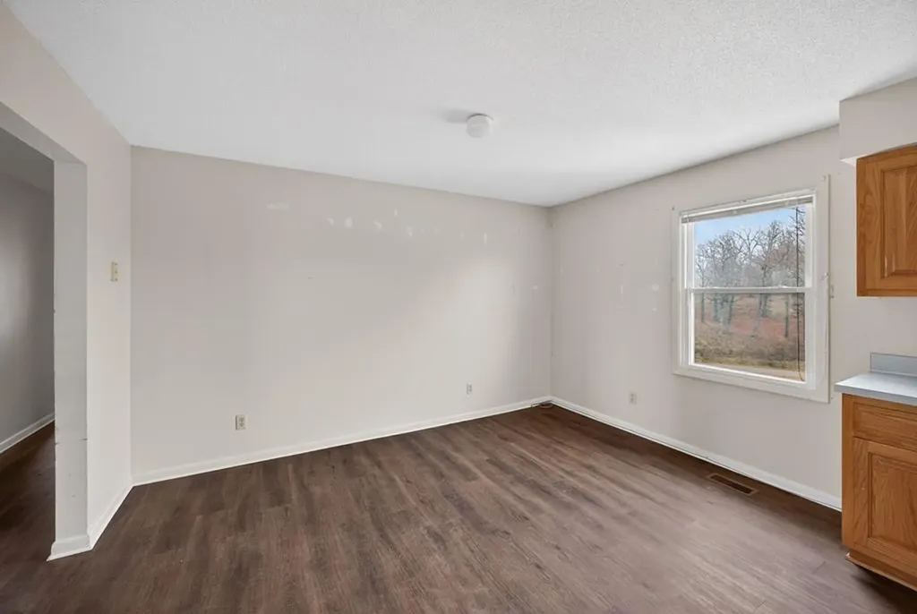 3614 Muddy Pond Road Monterey TN 38574