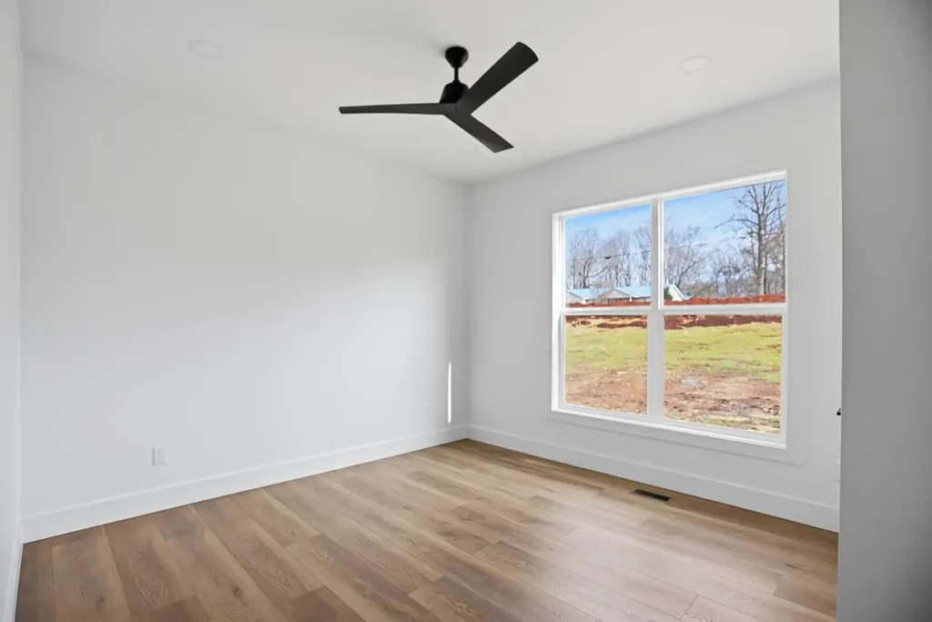 478 Frank Anderson Sparta TN 38583
