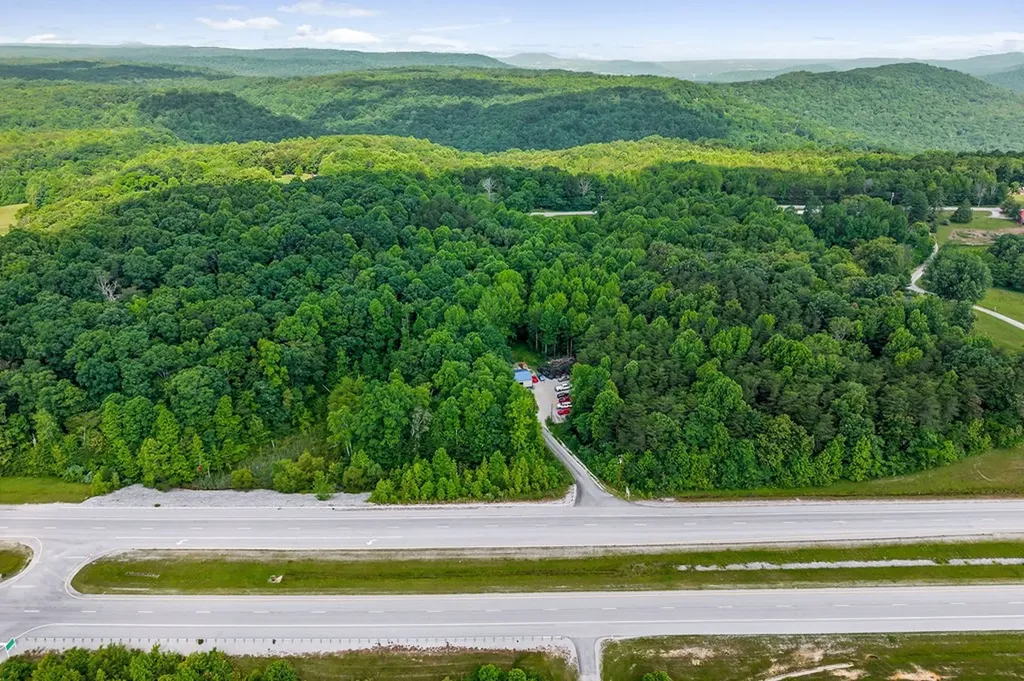 12281 Sr 111 Spencer TN 38585