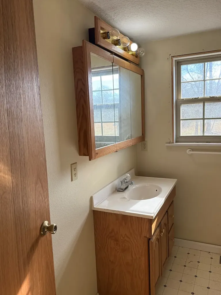 10612 Newton Road Crossville TN 38572