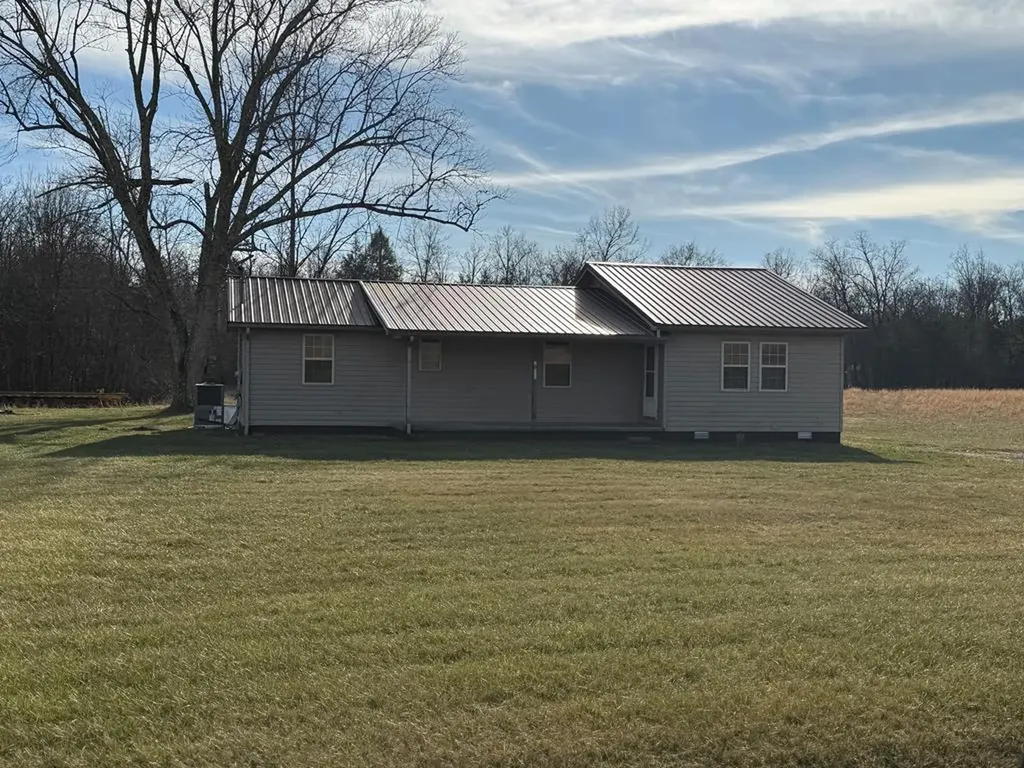 10612 Newton Road Crossville TN 38572