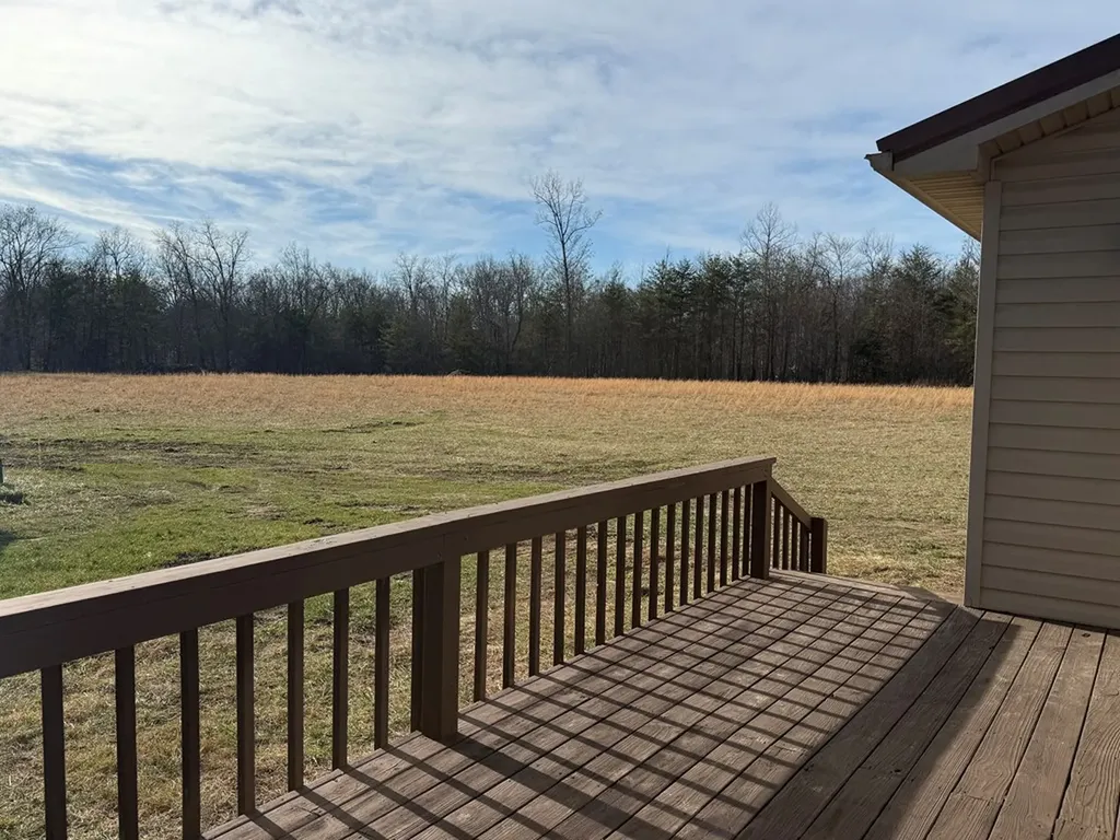 10612 Newton Road Crossville TN 38572