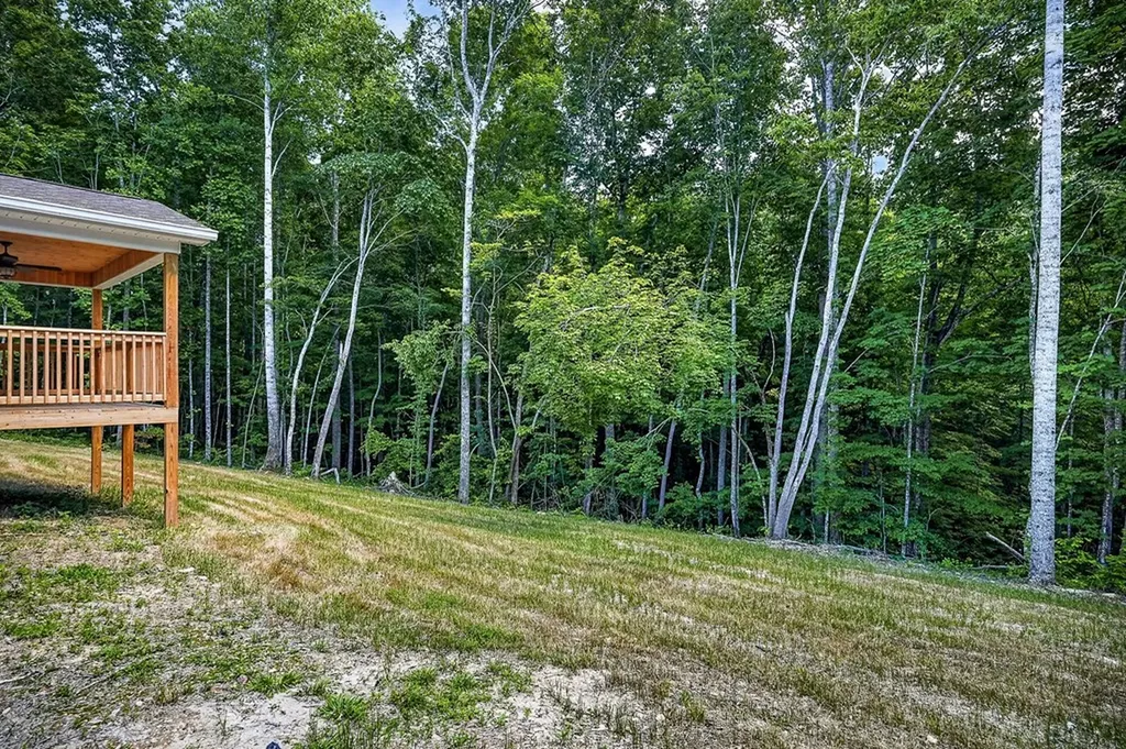 1053 Benton Tidwell Road Hilham TN 38568