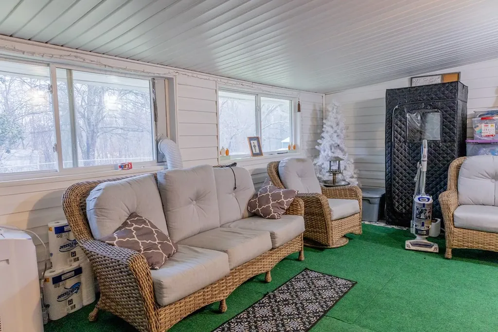 6760 Smithville Highway Sparta TN 38583