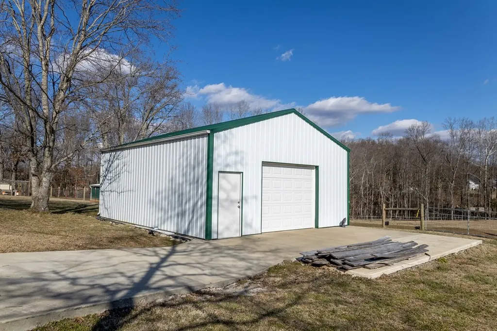 6760 Smithville Highway Sparta TN 38583