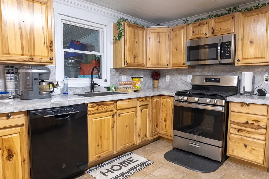 6760 Smithville Highway Sparta TN 38583