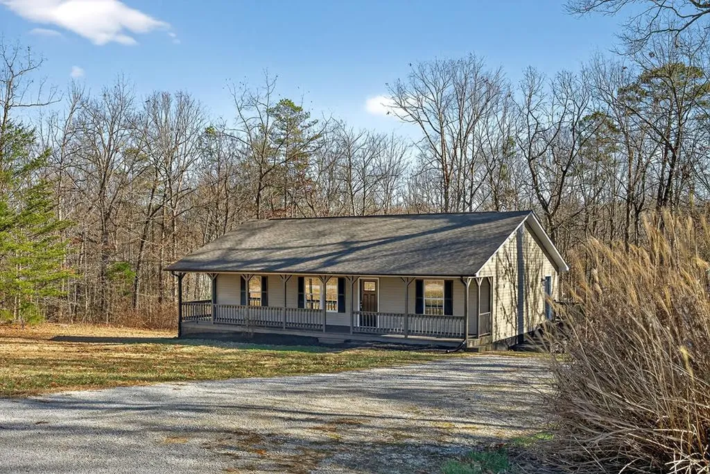 208 Frontier Drive Grimsley TN 38565