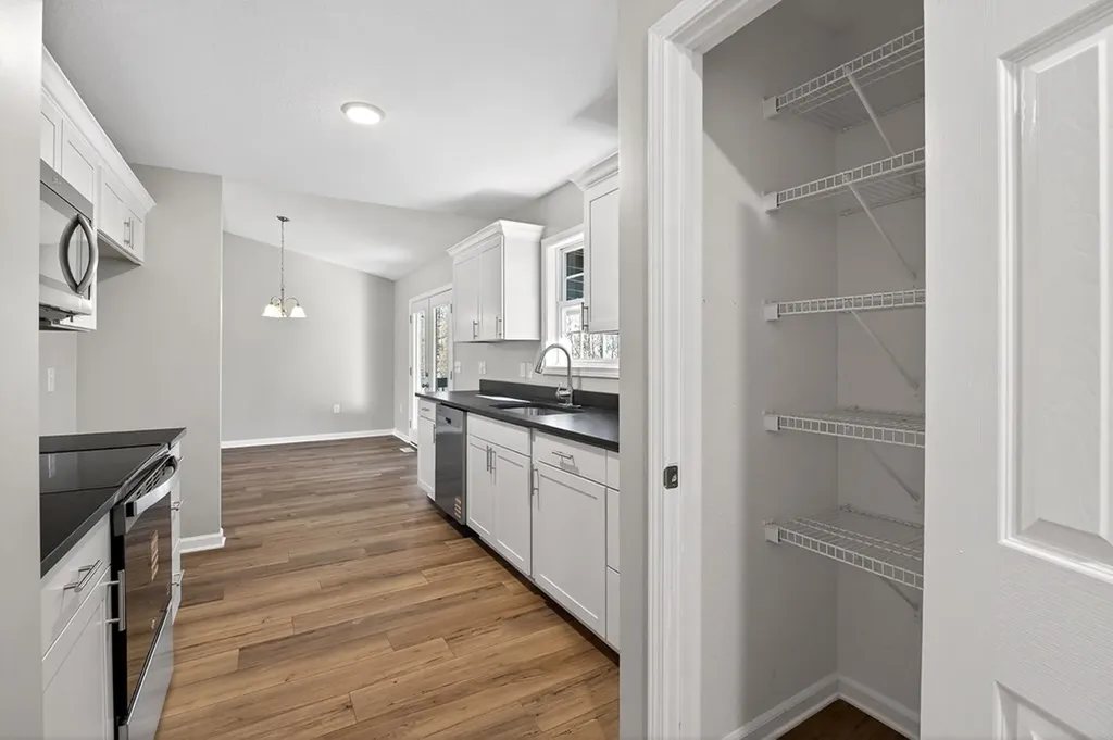 208 Frontier Drive Grimsley TN 38565