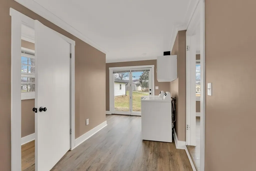 607 W 4th Street Livingston TN 38570