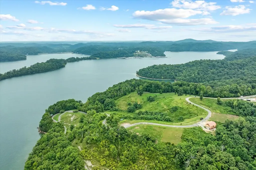 Lot 68b Bald Eagle Lane Hilham TN 38568