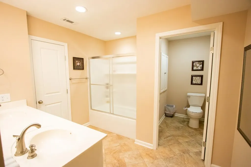 221 N Oak Avenue Cookeville TN 38501