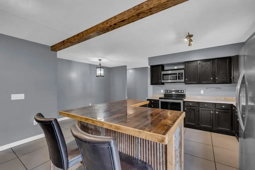 425 S Young Street Sparta TN 38583