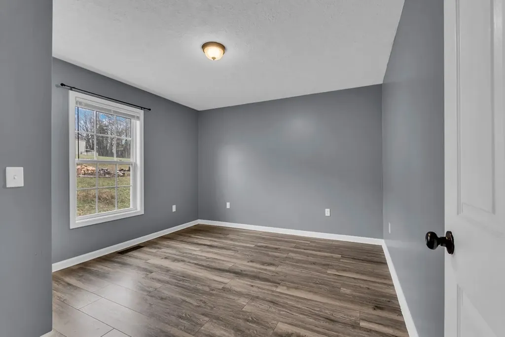 425 S Young Street Sparta TN 38583