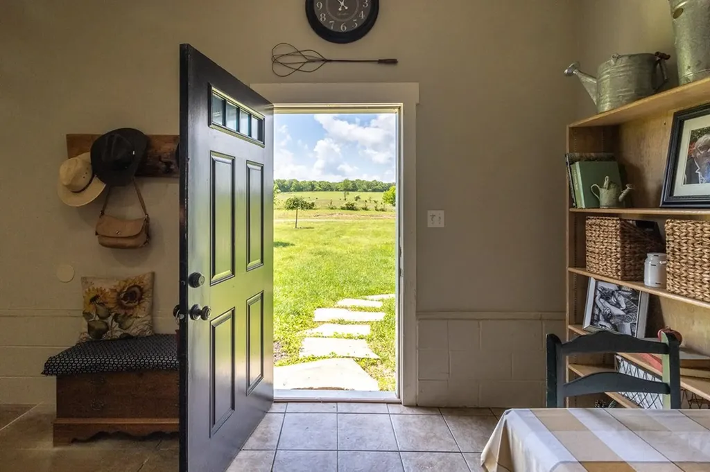 171 Fieldstone Lane Pikeville TN 37367