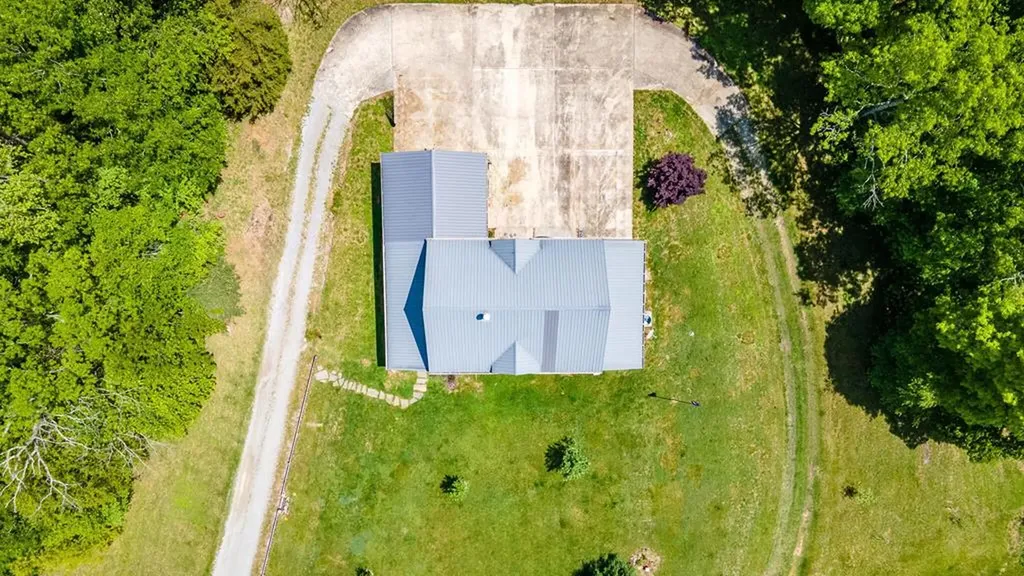 171 Fieldstone Lane Pikeville TN 37367