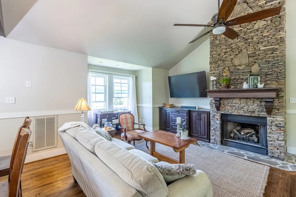 171 Fieldstone Lane Pikeville TN 37367