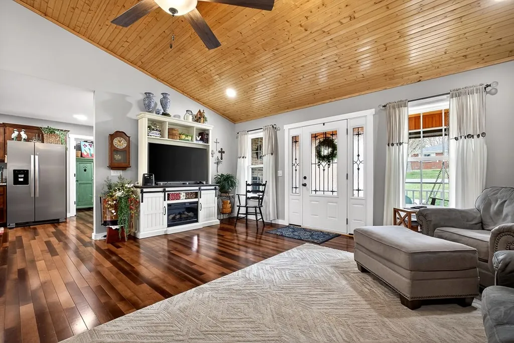 880 Shady Lane Cookeville TN 38501