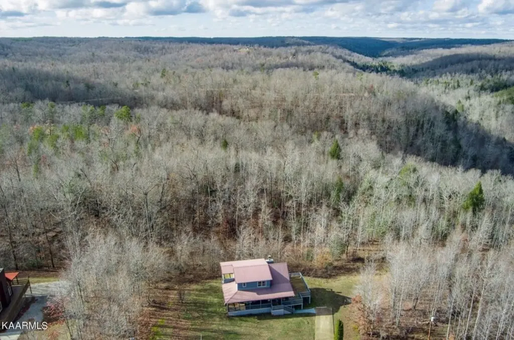 50145 Buckeye Lane Crawford TN 38554