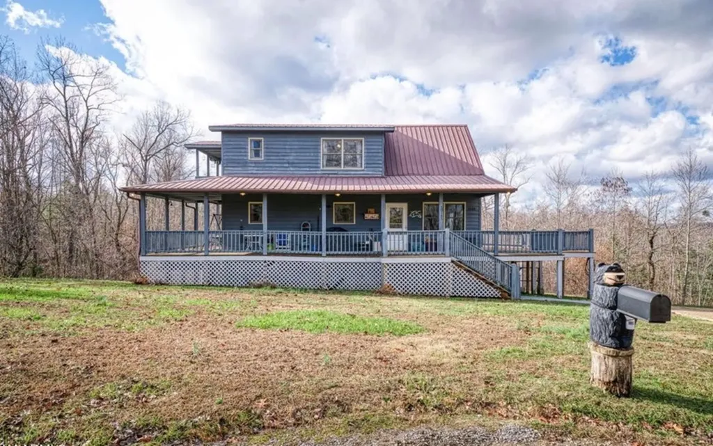 50145 Buckeye Lane Crawford TN 38554