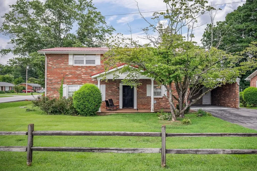 420 Polk Street Sparta TN 38583