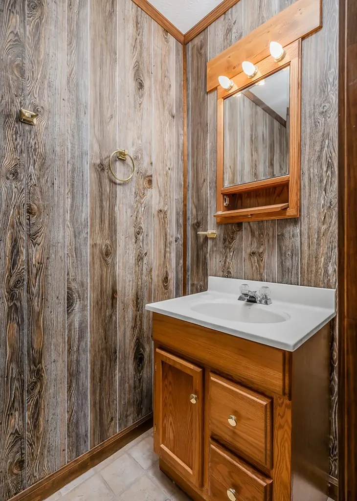 420 Polk Street Sparta TN 38583