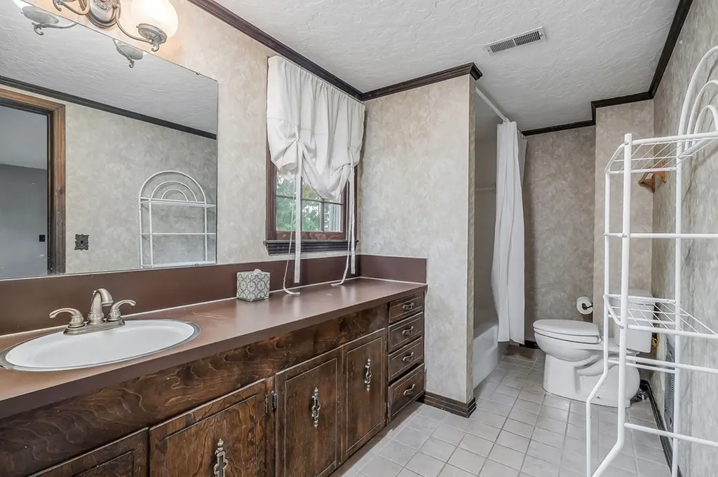 420 Polk Street Sparta TN 38583