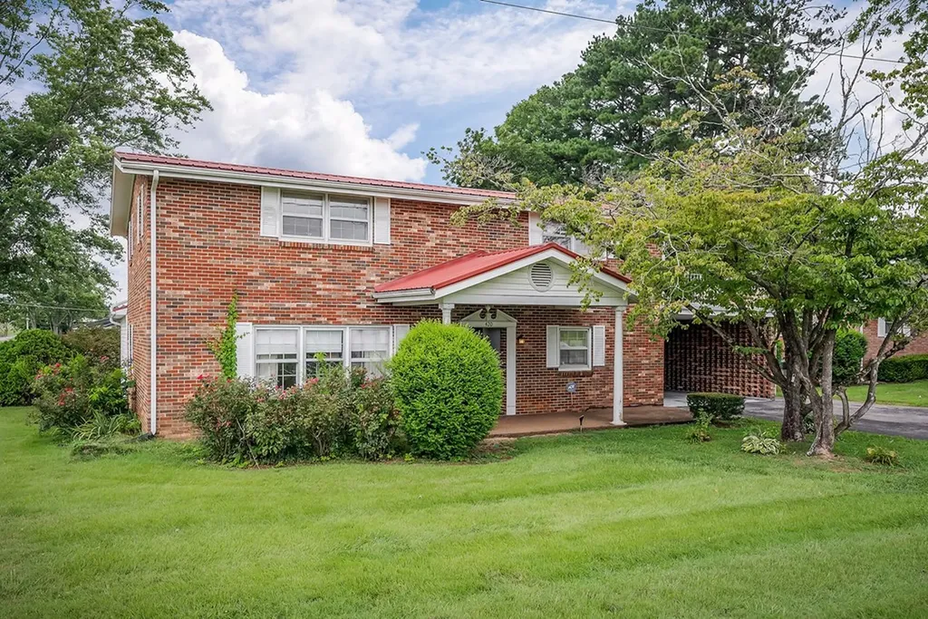 420 Polk Street Sparta TN 38583