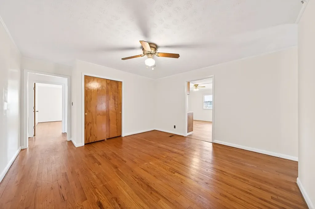 281 Dixie Plaza Cookeville TN 38501