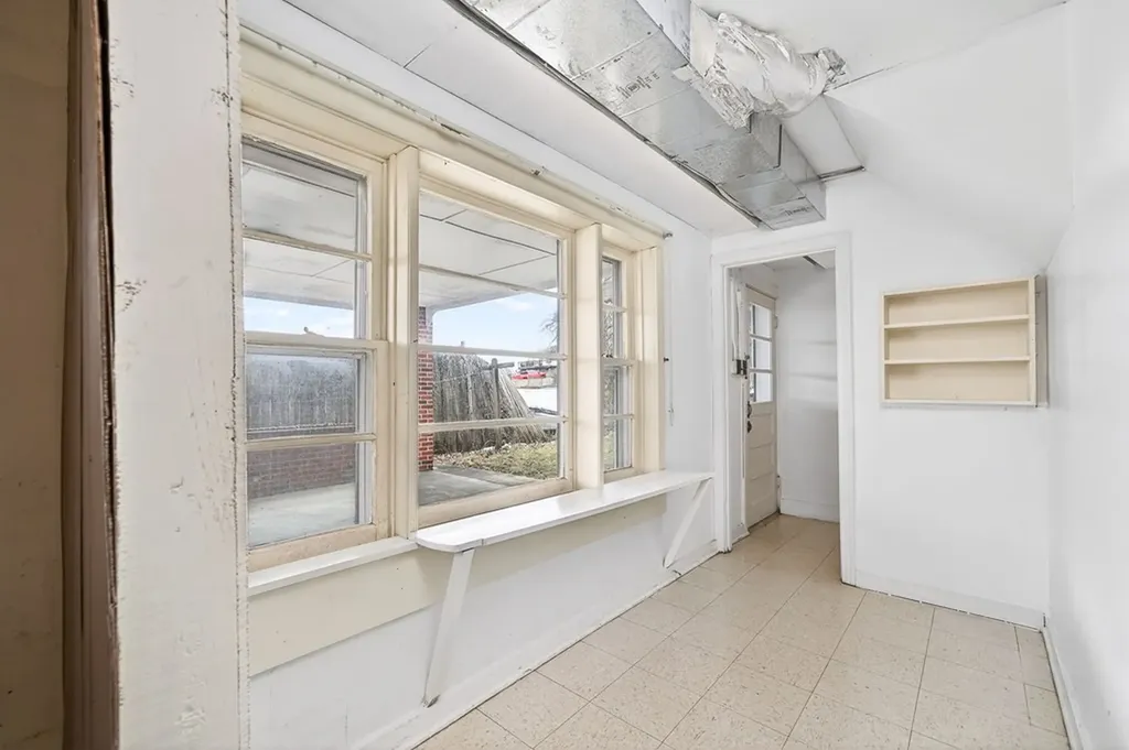 281 Dixie Plaza Cookeville TN 38501